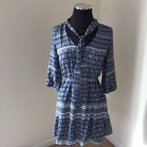 NWT! WANT AND NEED Navy and Ivory comno Size S Dress